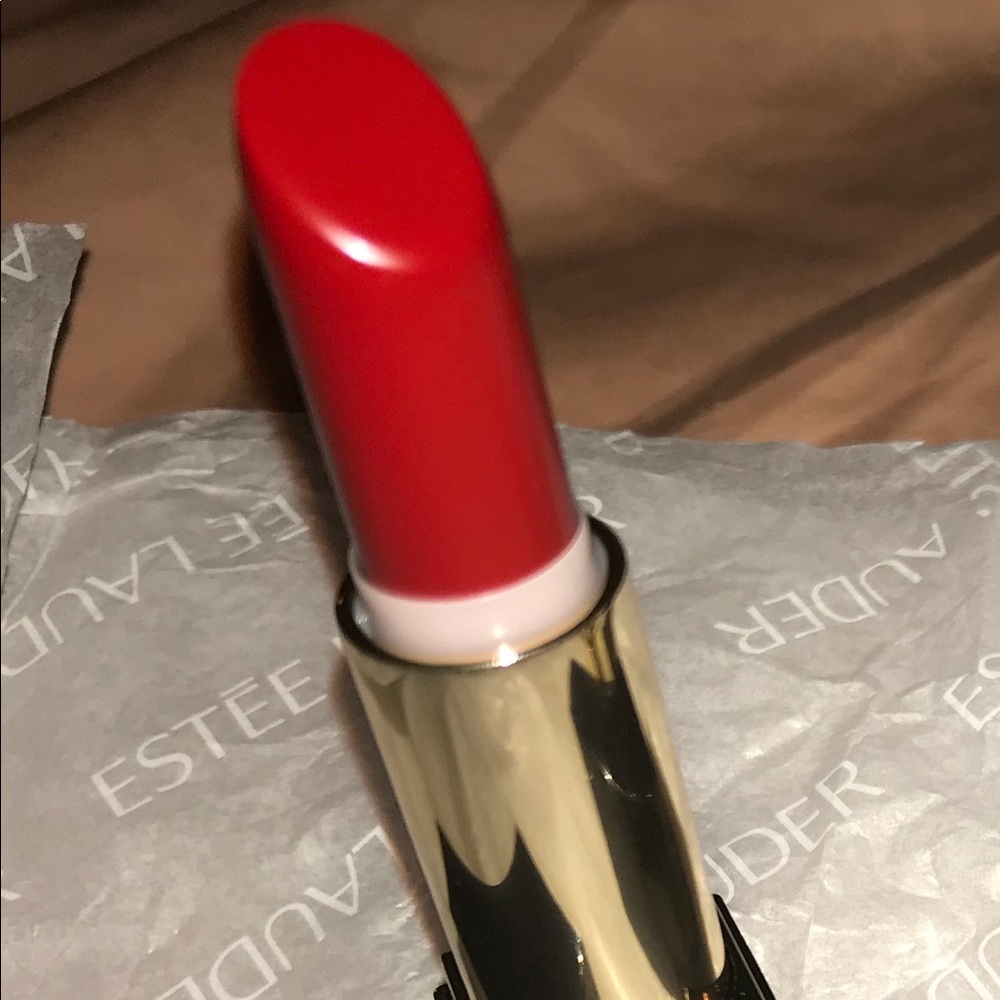 Estee Lauder Lipstick